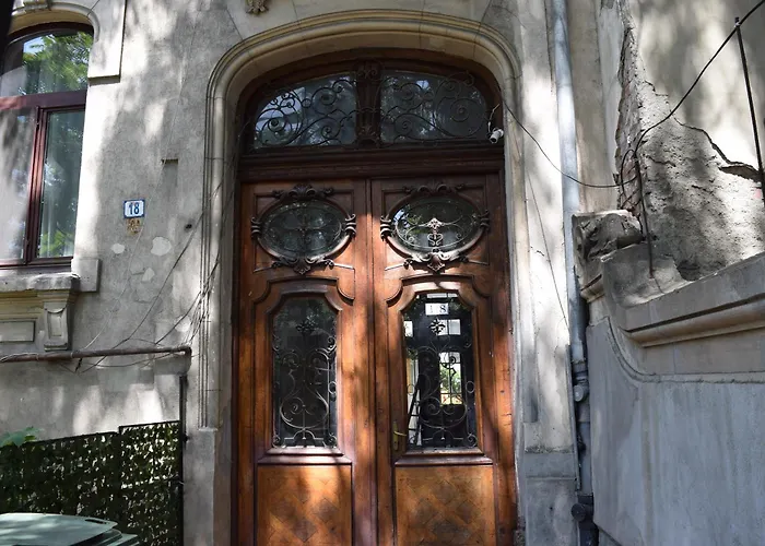 Grand Boulevard At Piata Romana アパート *